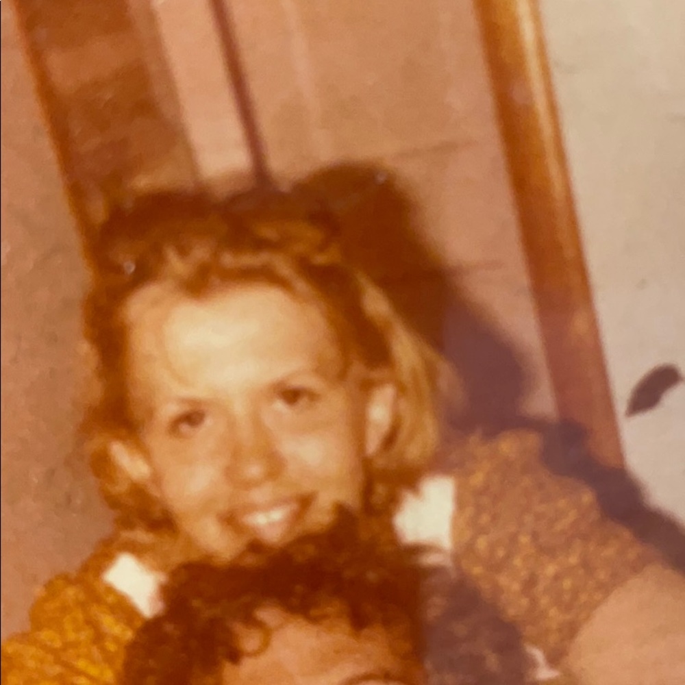 Meet your Posher, Connie